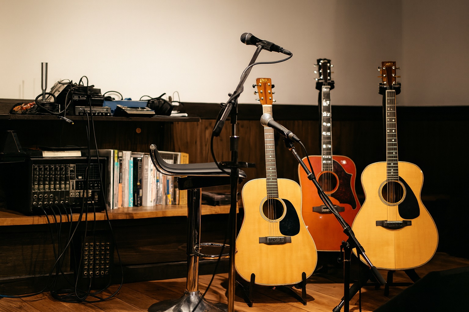 Music&Restaurant Garage